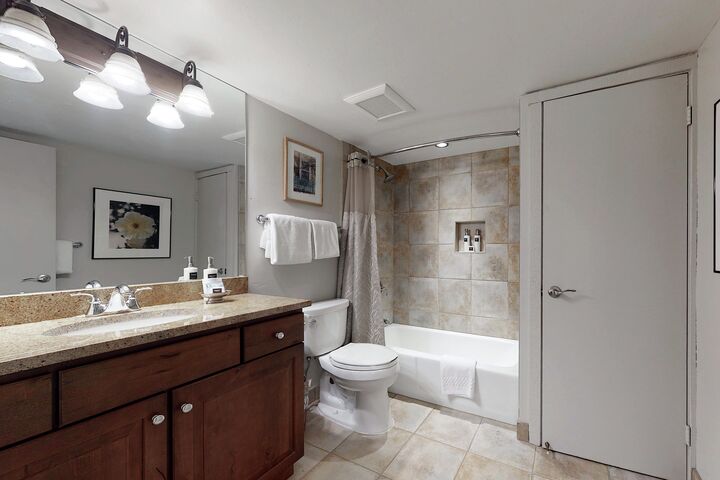 #202 Trails - Bathroom