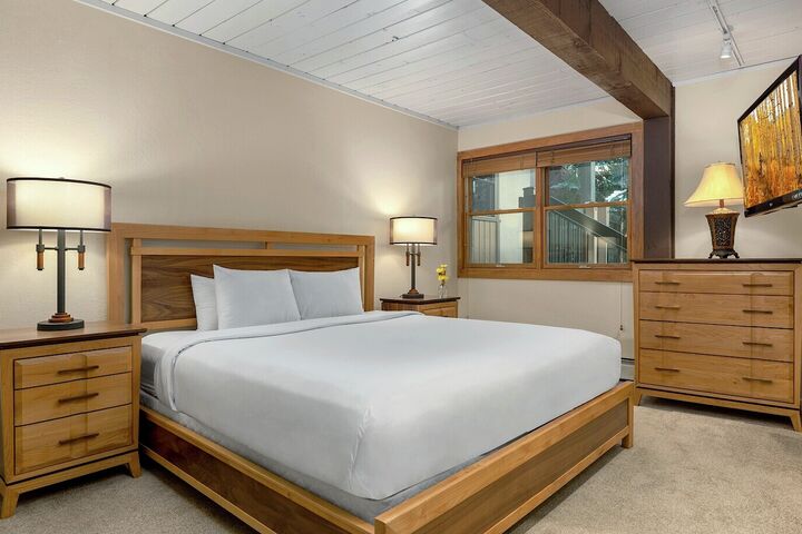 #201 Slope - Master Bedroom