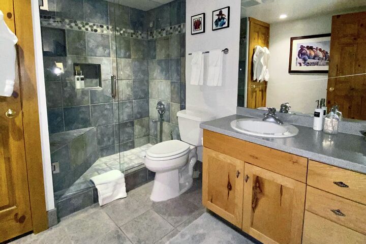#207 Trails - Bathroom