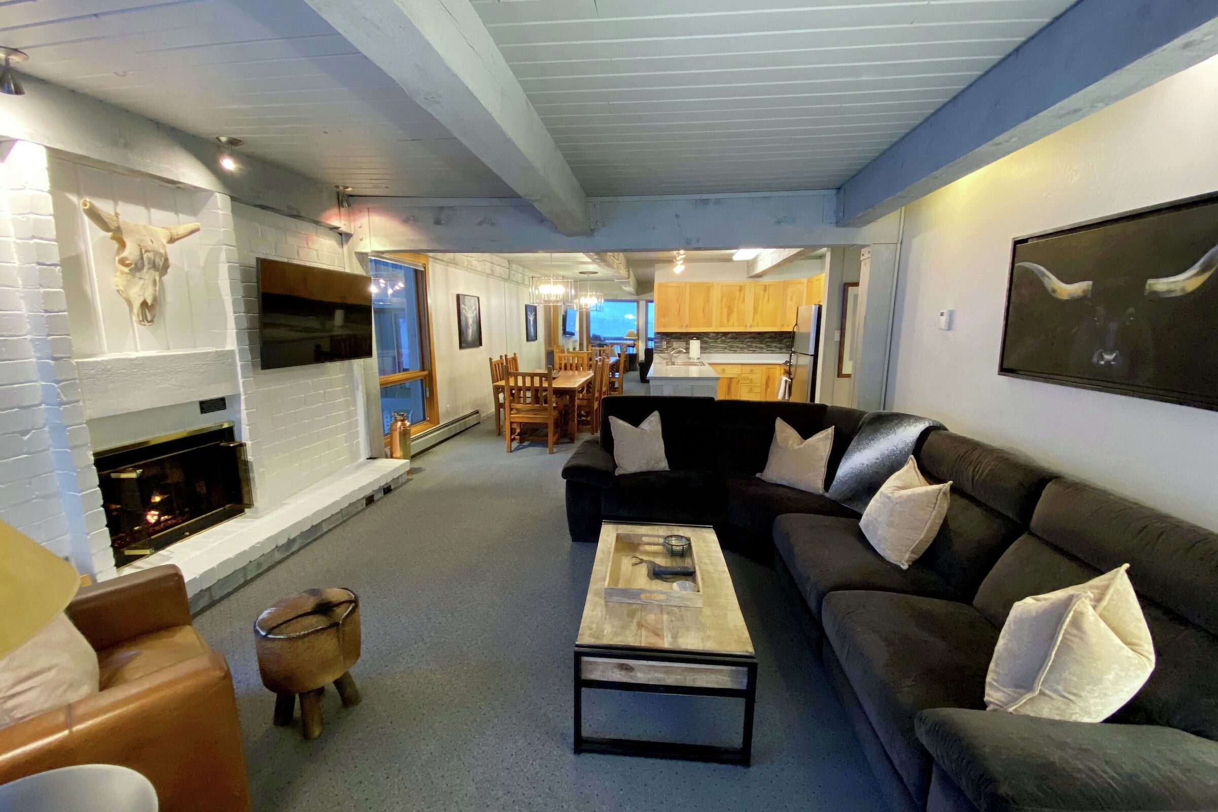 #207 Trails - Living Area