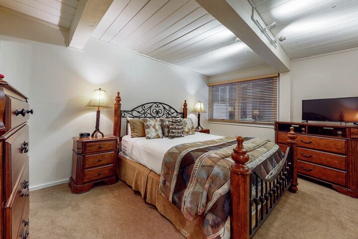 #102 Slope - Master Bedroom