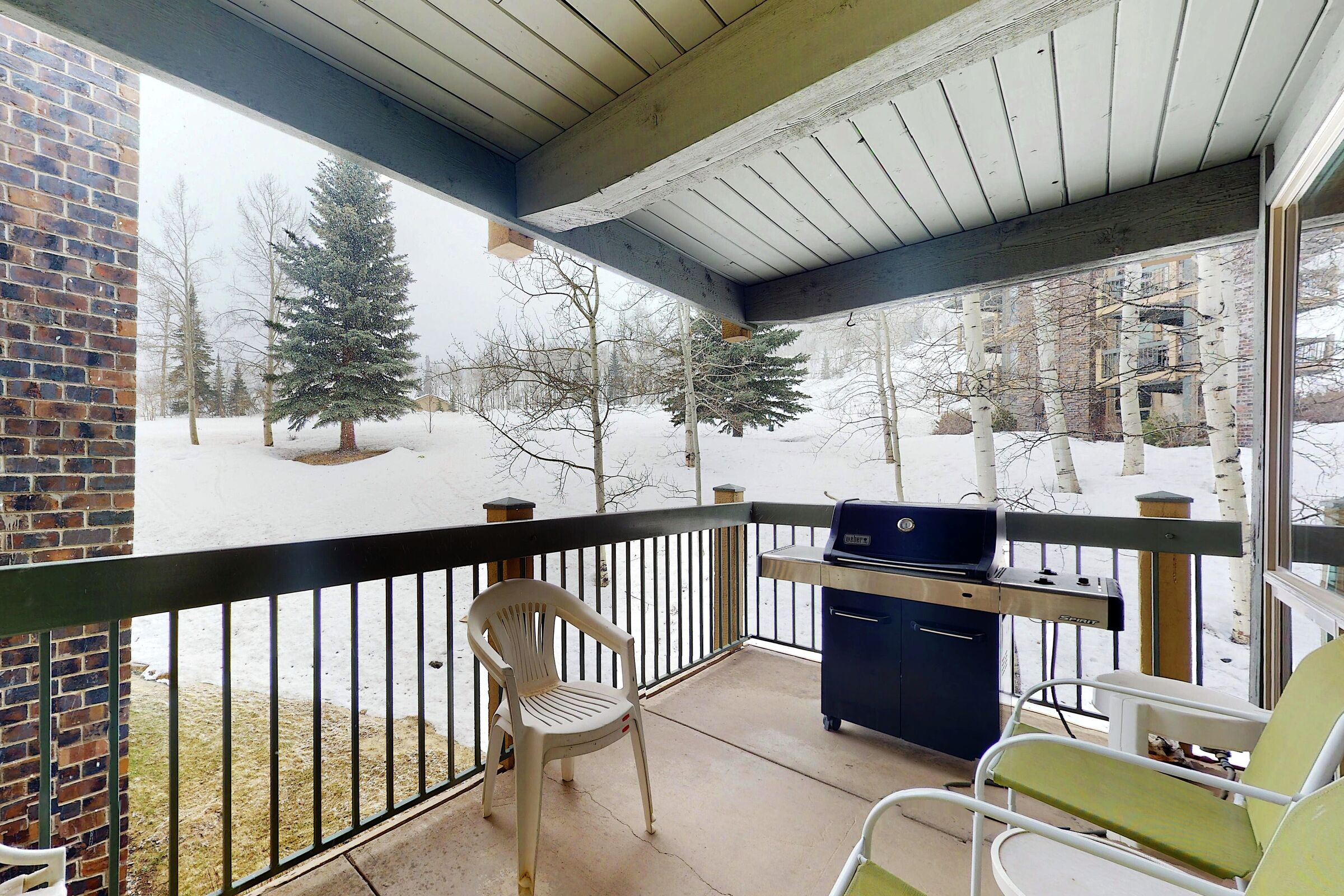 Balcony with BBQ