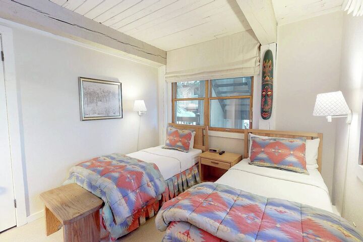 #201 Summit - Bedroom