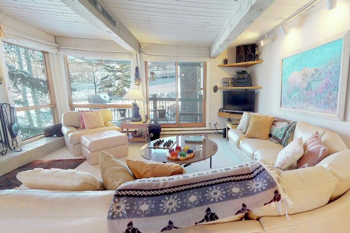 #201 Summit - Living Area