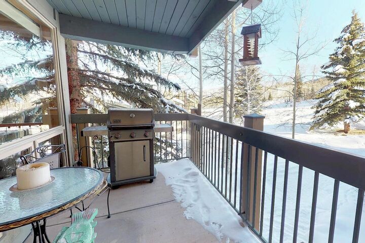 #201 Summit - Balcony with BBQ