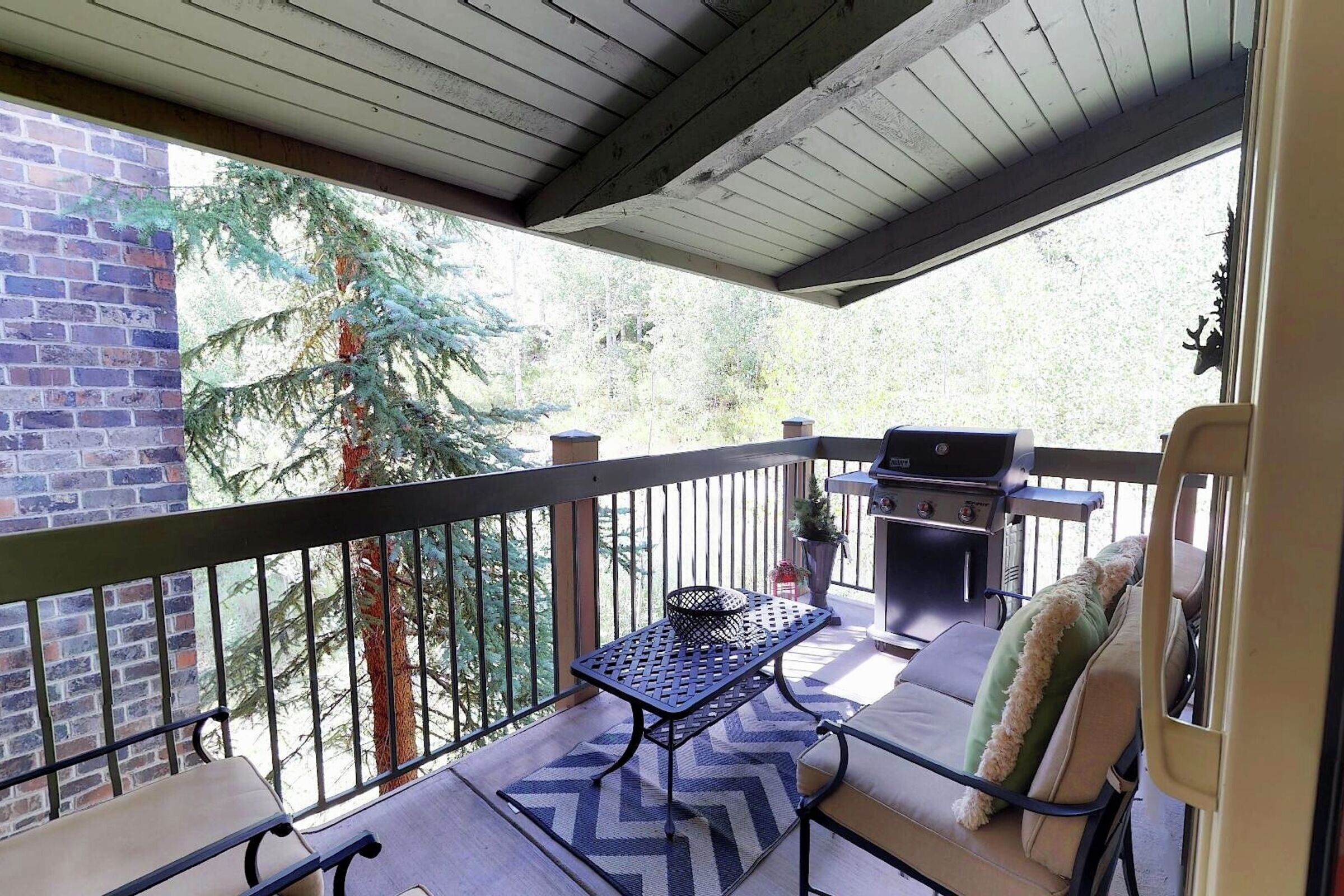 Balcony with BBQ