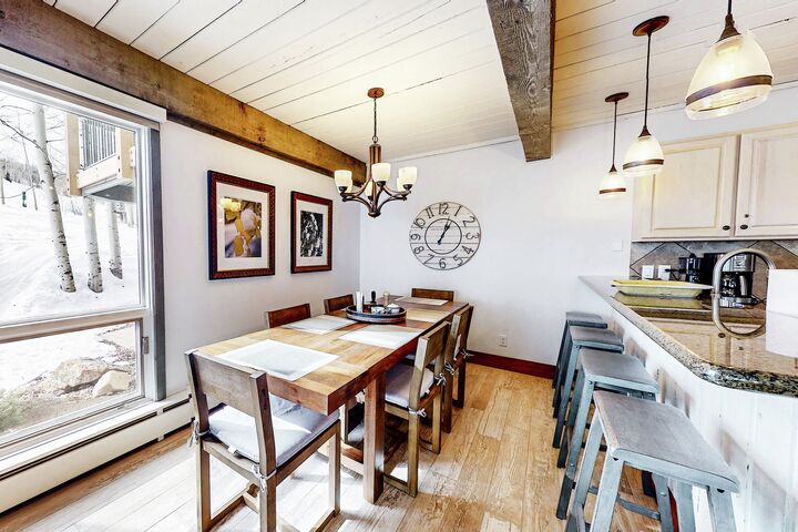 #205 Slope - Dining Area