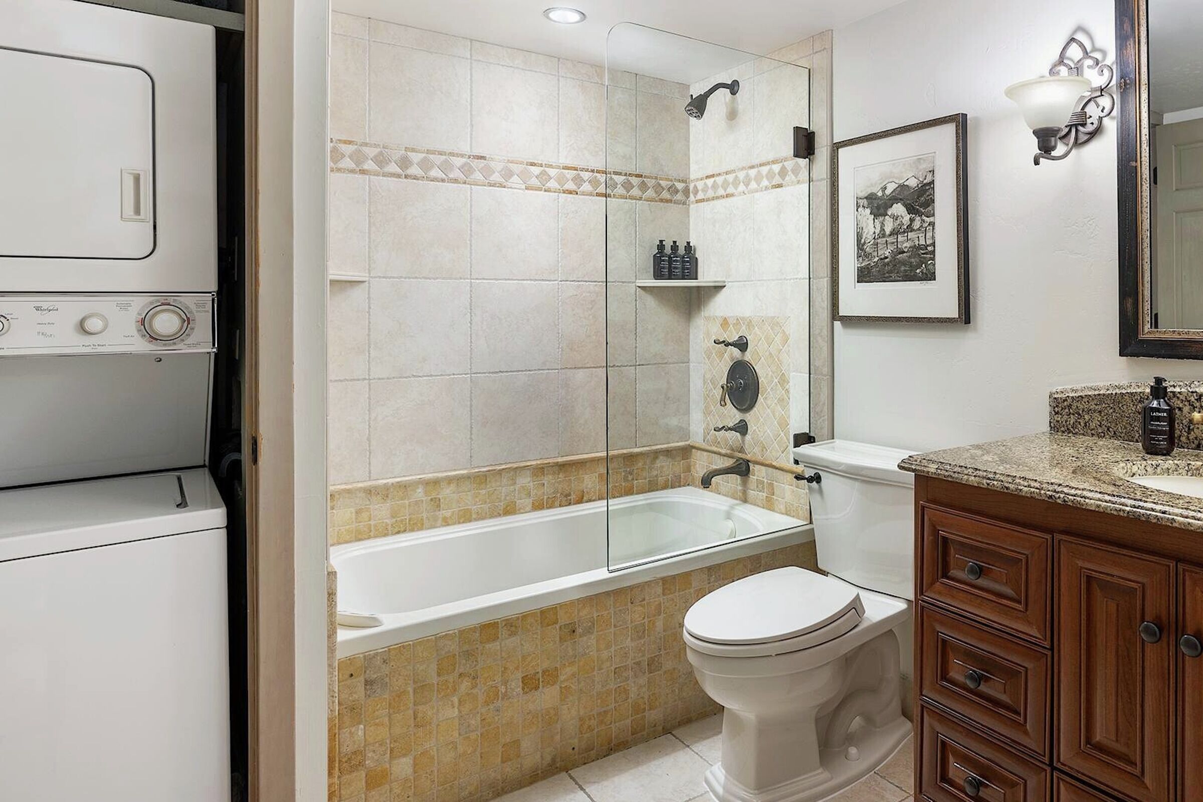 #408 Slope - Bathroom