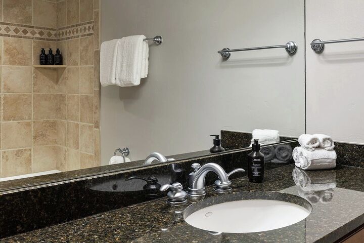 #101 Trails - Bathroom