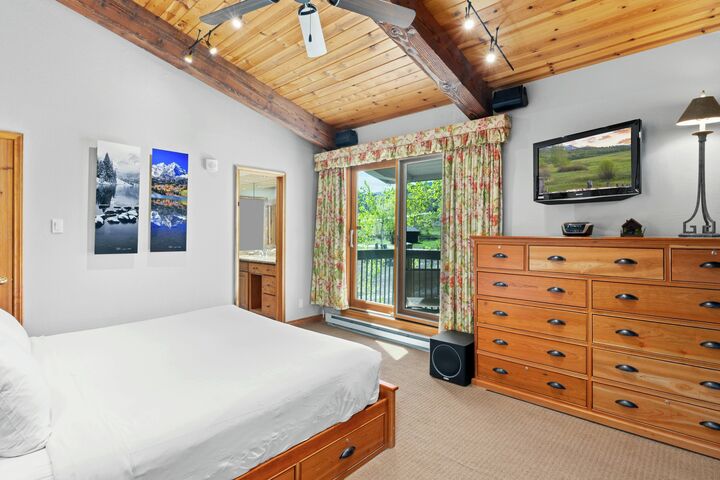 #304 Summit - Master Bedroom