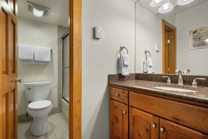 #103 Summit - Bathroom