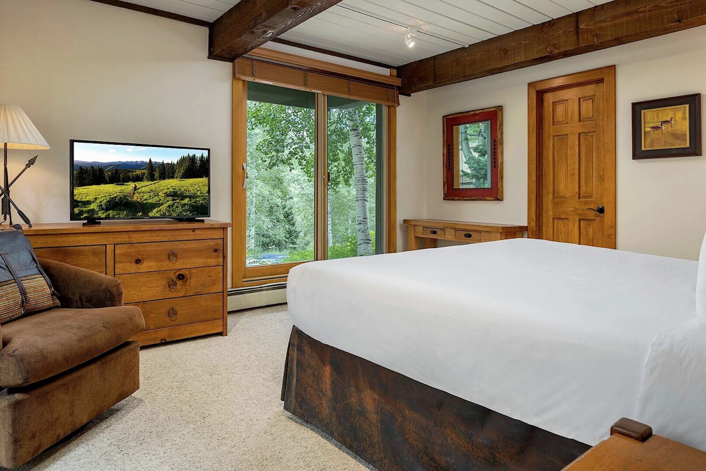#210 Slope - Bedroom