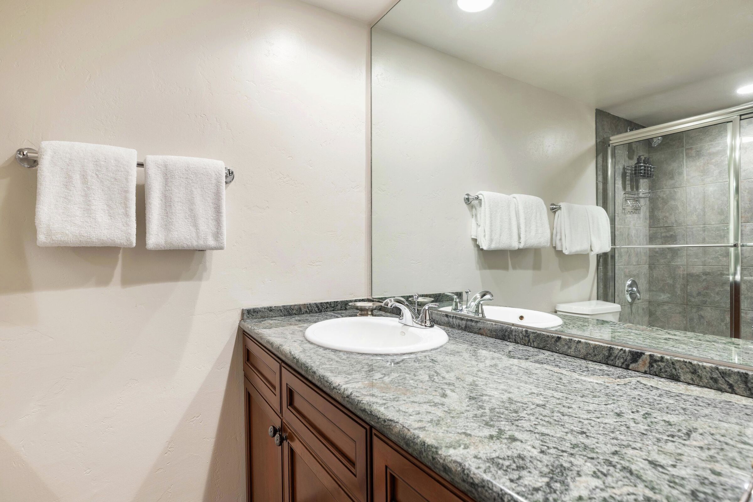 Master Ensuite Bathroom
