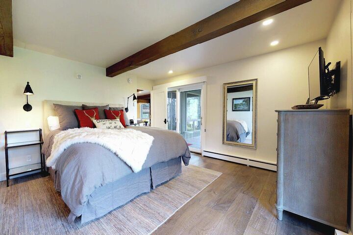 #103 Slope - Master Bedroom