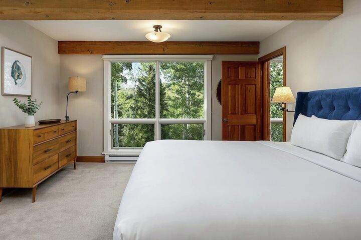 #209 Summit - Bedroom
