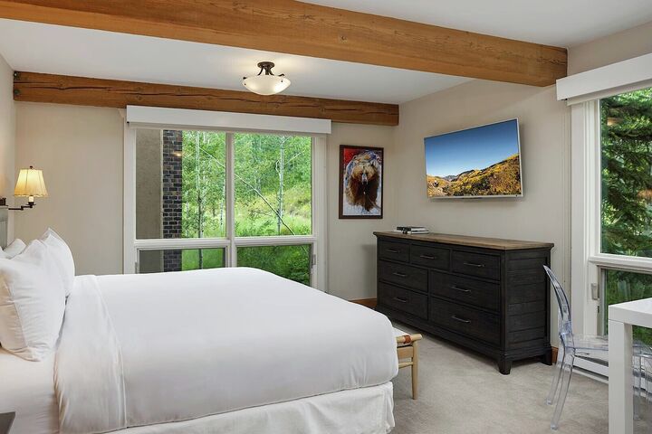 #209 Summit - Master Bedroom