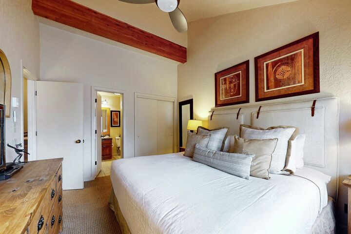 #1206 - Bedroom