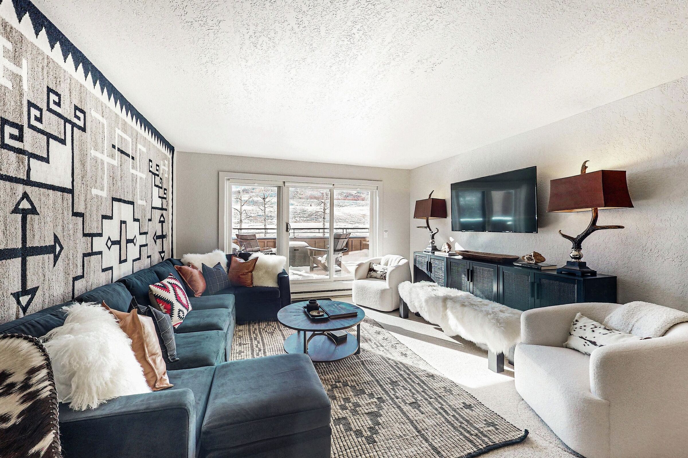 #1207 - Living Area