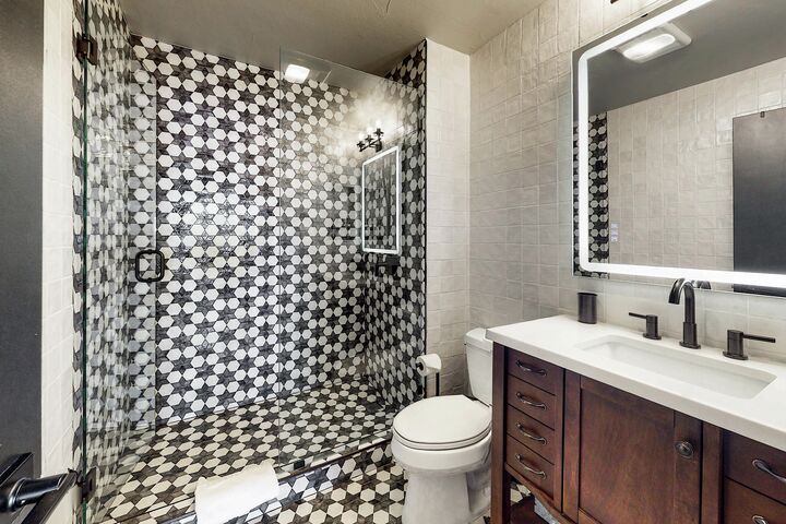 #1205 - Bathroom