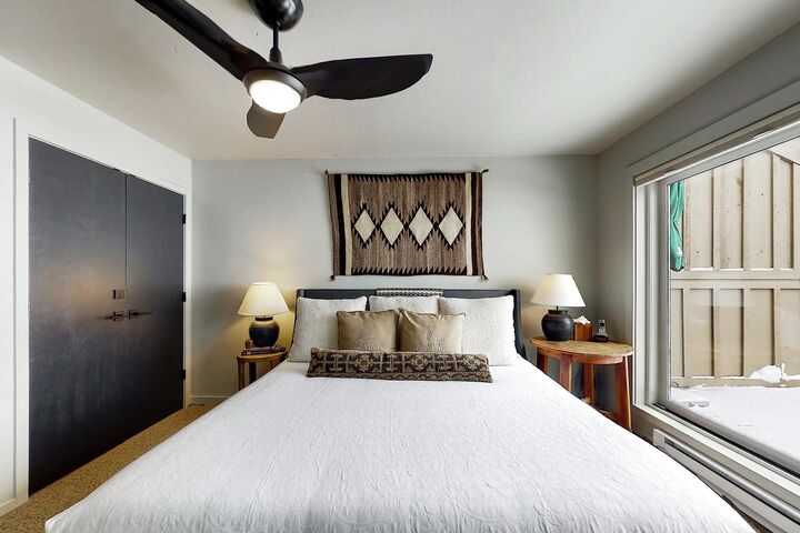 #1205 - Bedroom