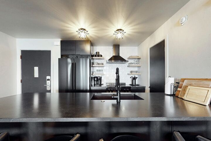 #1205 - Kitchen