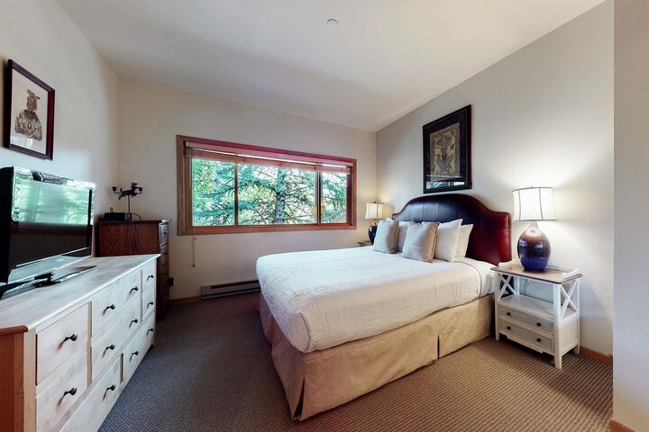 #1532 - Master Bedroom