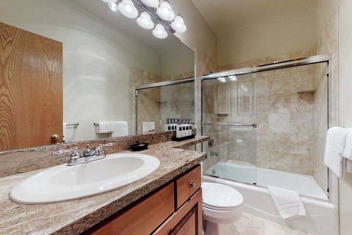 #1532 - Bathroom