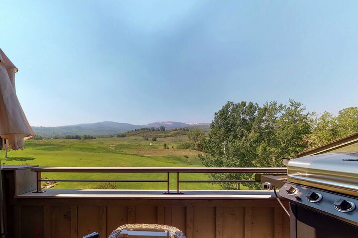 #1532 - Balcony