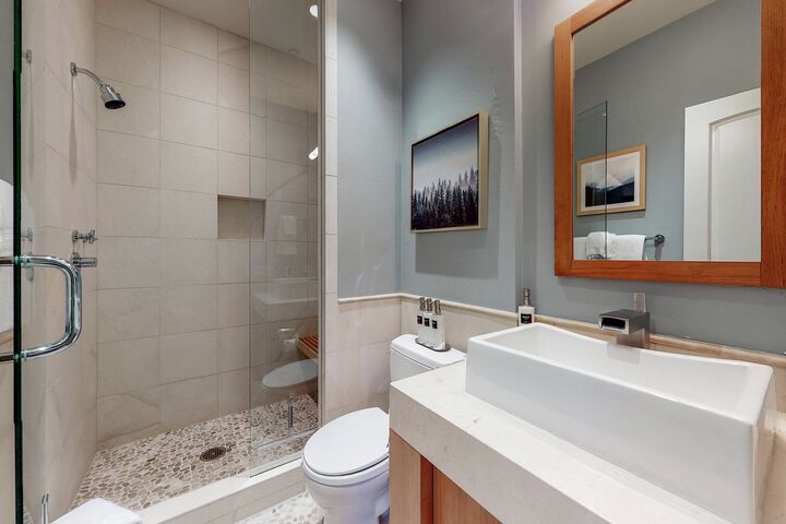 #1531 - Bathroom