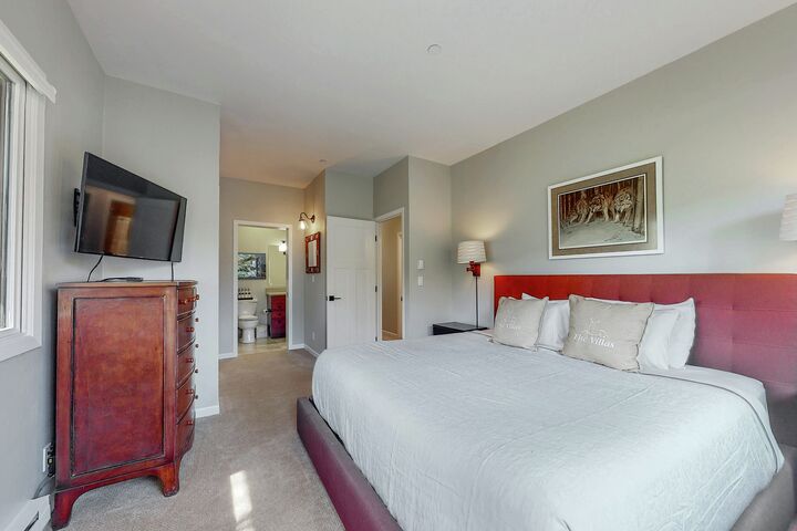 #1637 - Master Bedroom