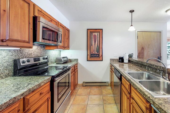 #1107 - Kitchen