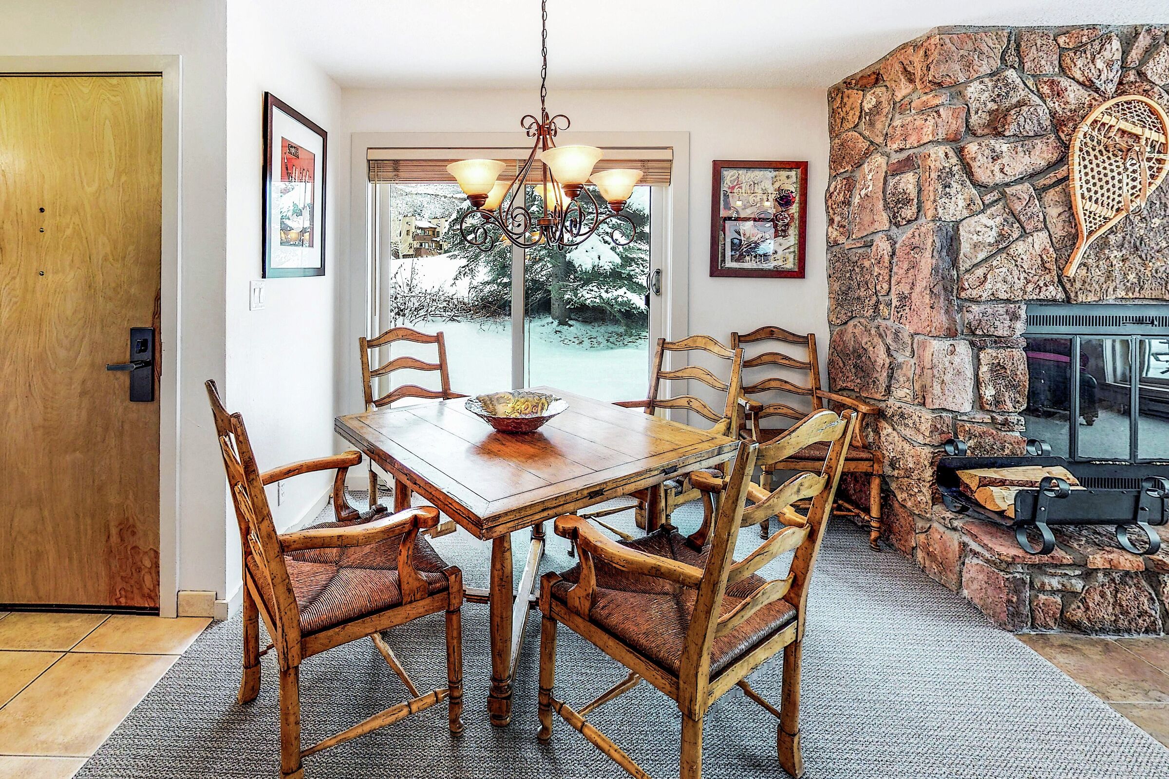 #1107 - Dining Area