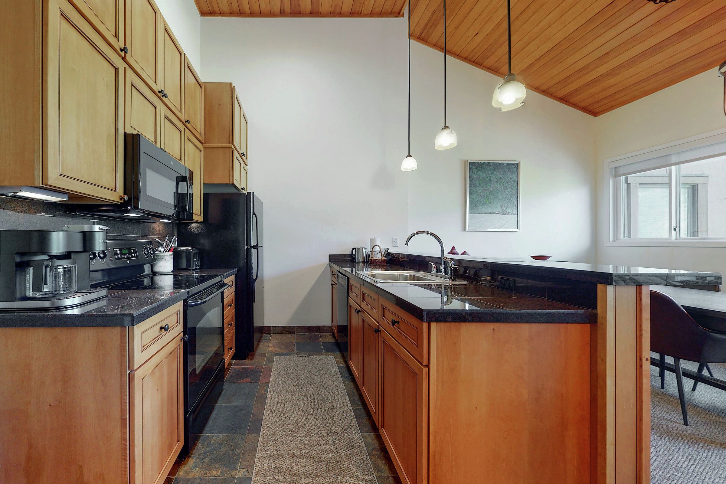 #1533 - Kitchen