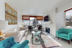 #1420 - Living Area
