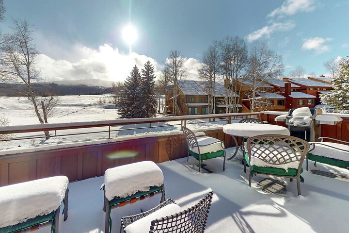 #1420 - Balcony with BBQ