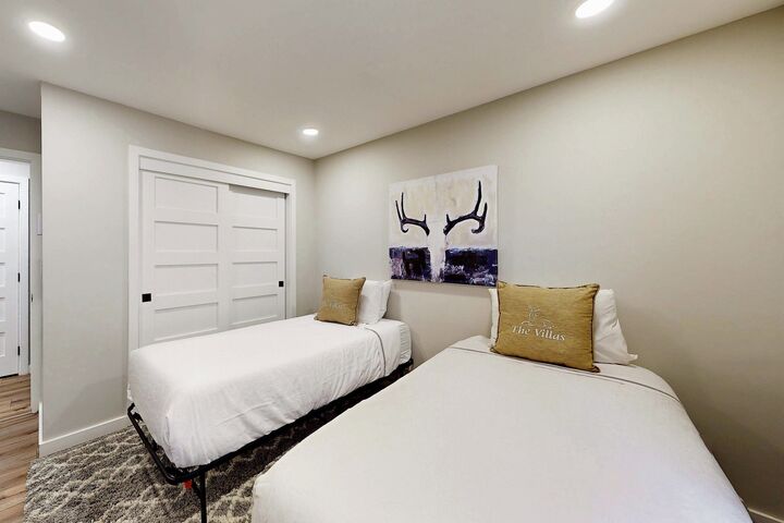#1104 - Bedroom