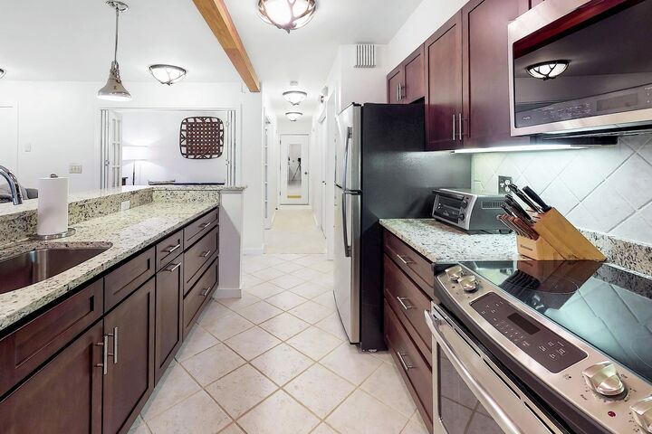 #1101 - Kitchen