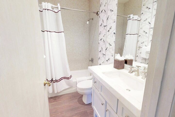 #1511 - Bathroom