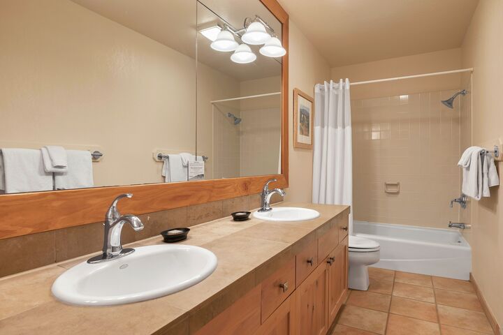 #1433 - Bathroom
