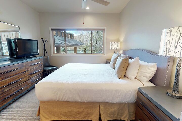 #1614 - Master Bedroom