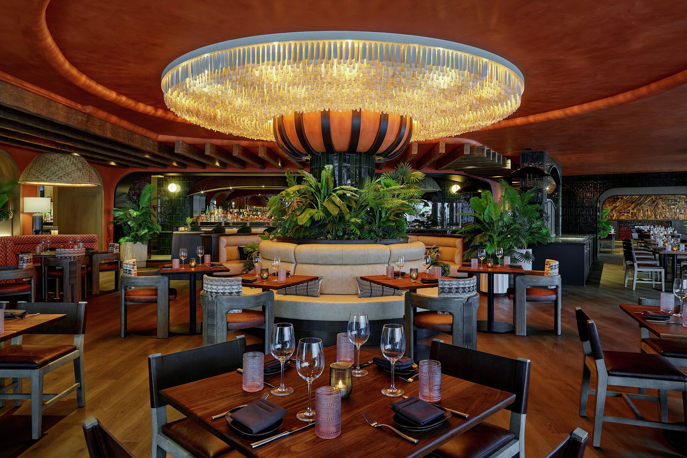 Toro Lounge