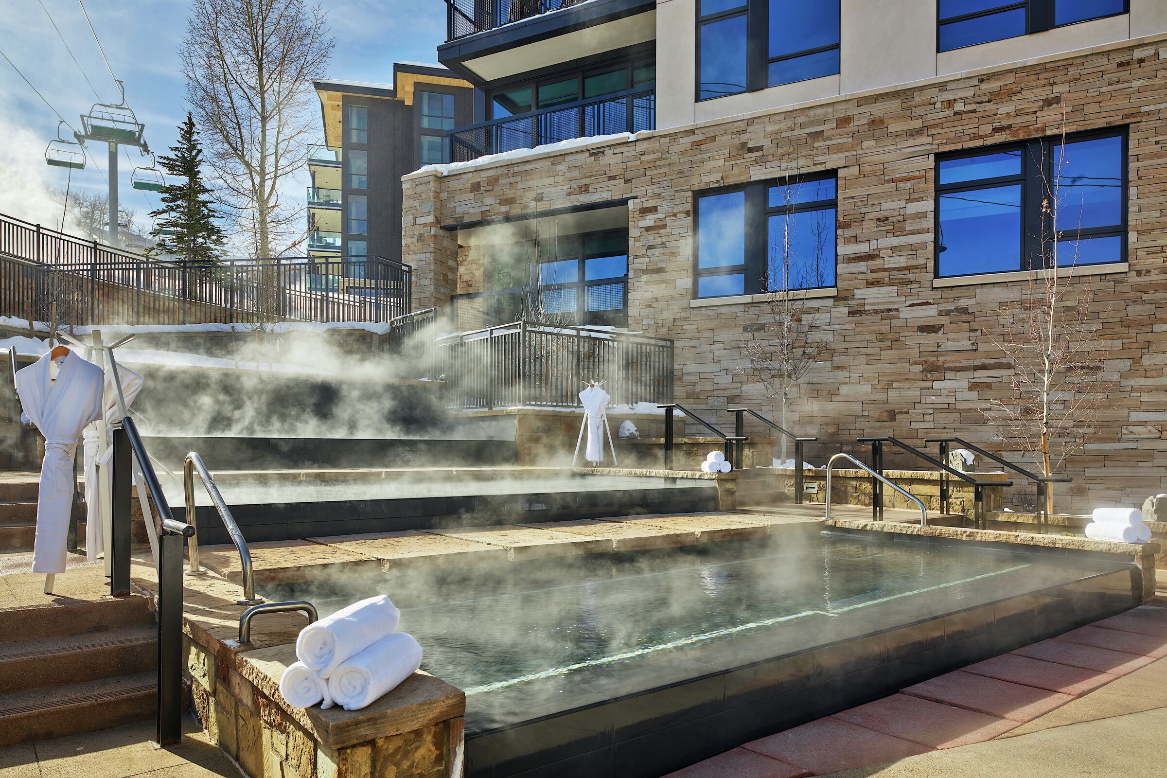 Outdoor Hot Tubs