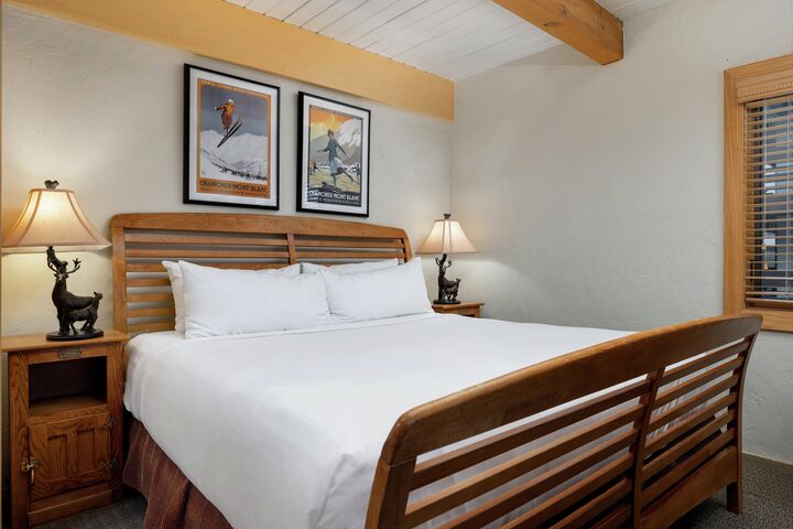 #J2 - Studio Sleeping Area