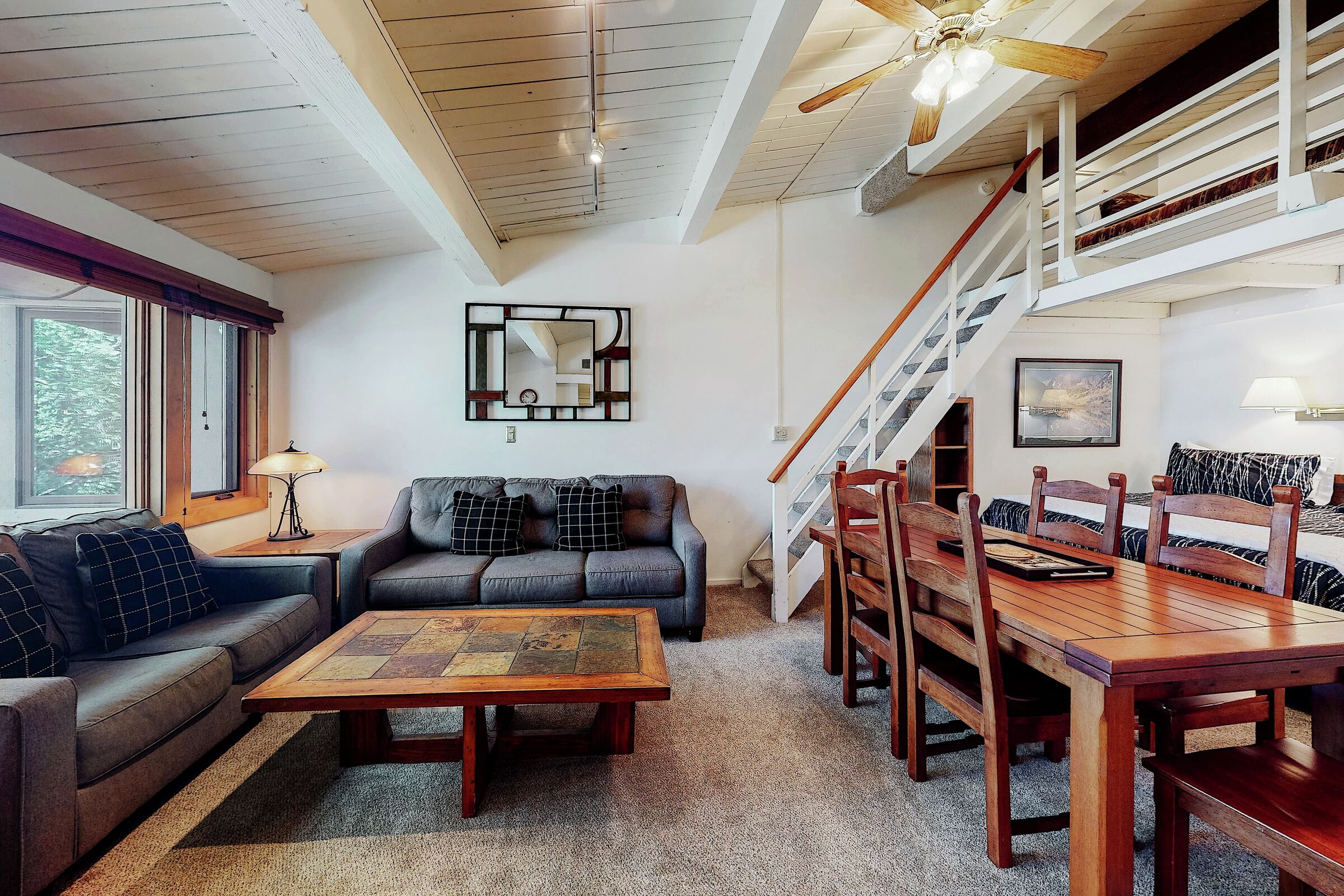 #K15 - Studio Living Area