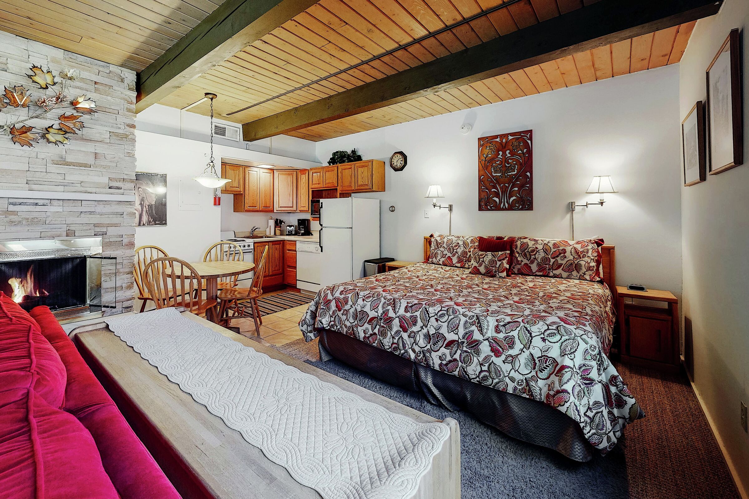 #L2 - Studio Living Area