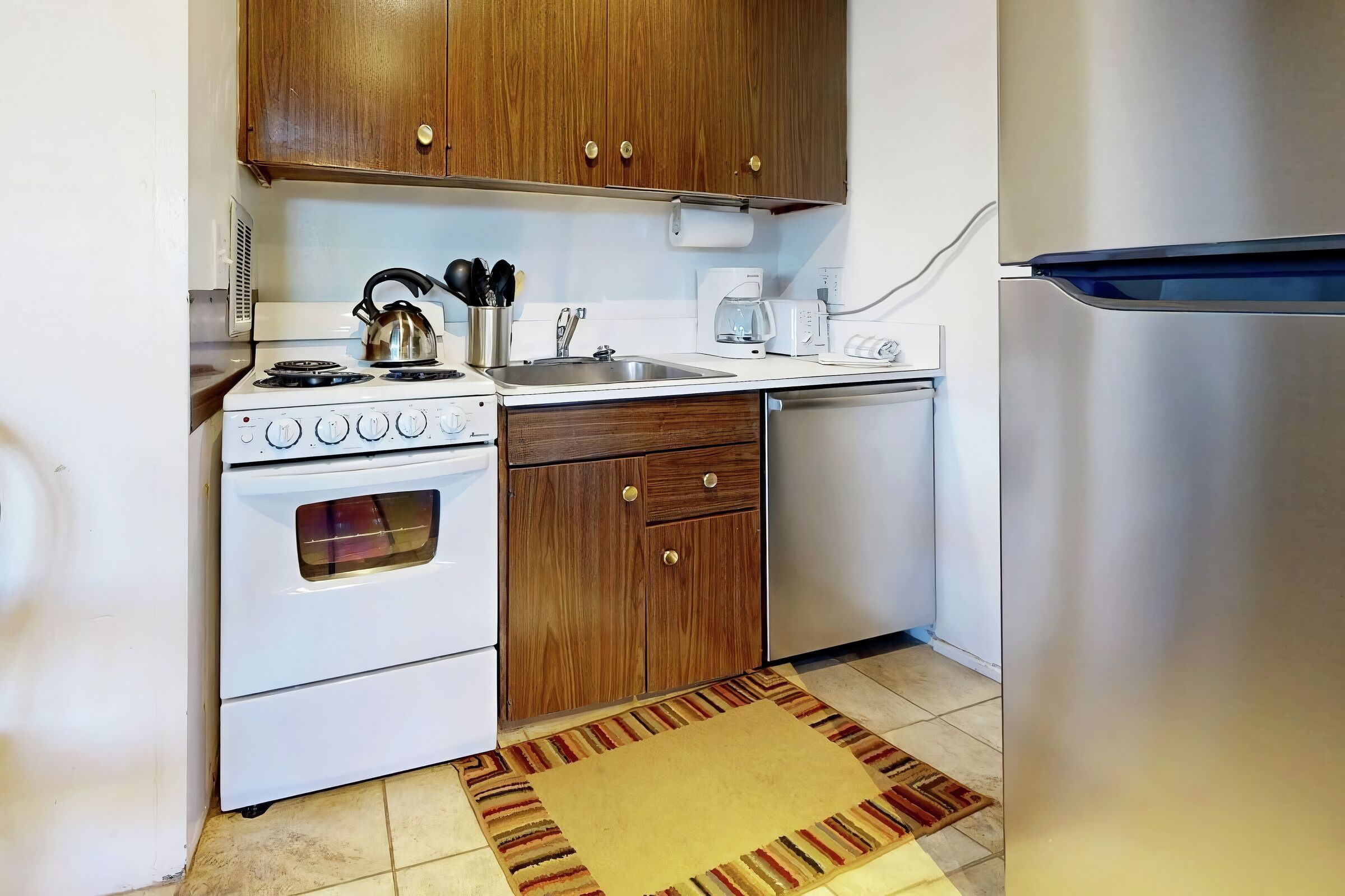 Studio Kitchen