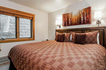 Unit Photo