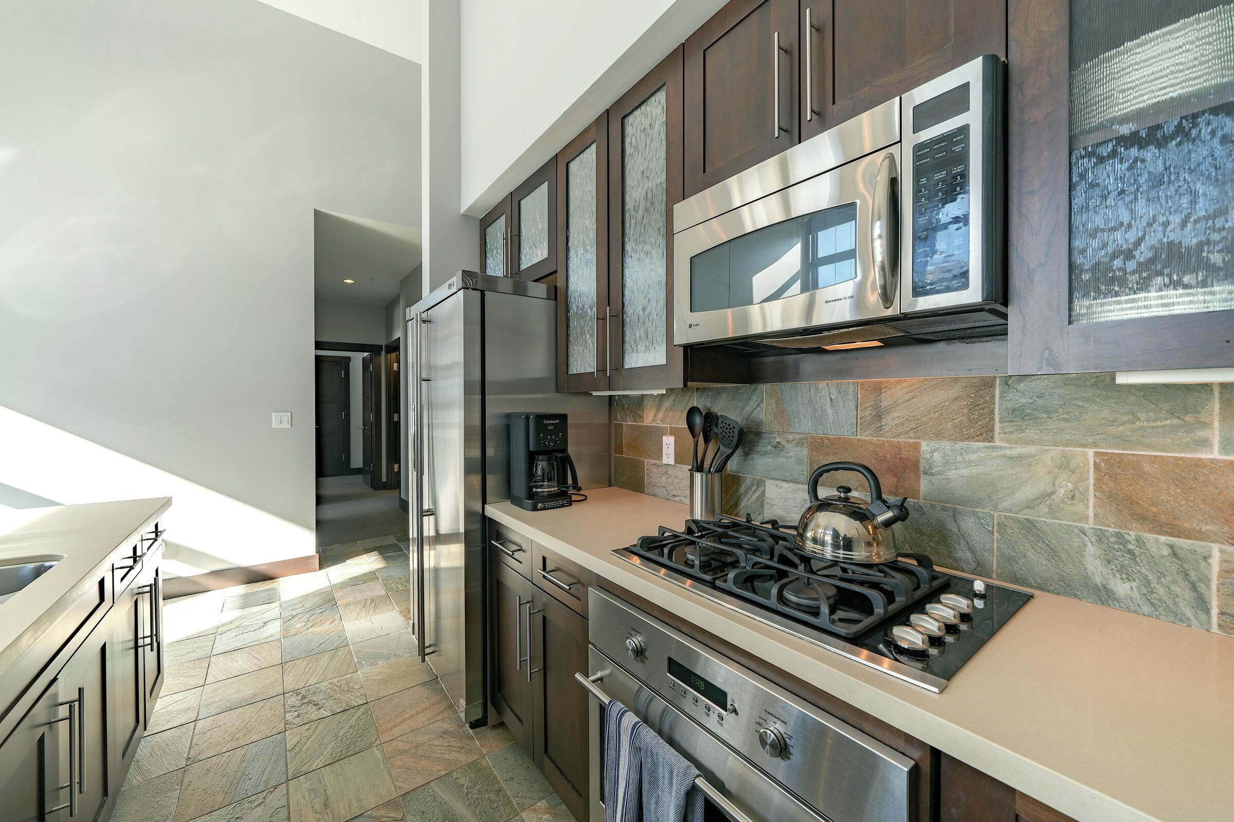 #2304 - Kitchen