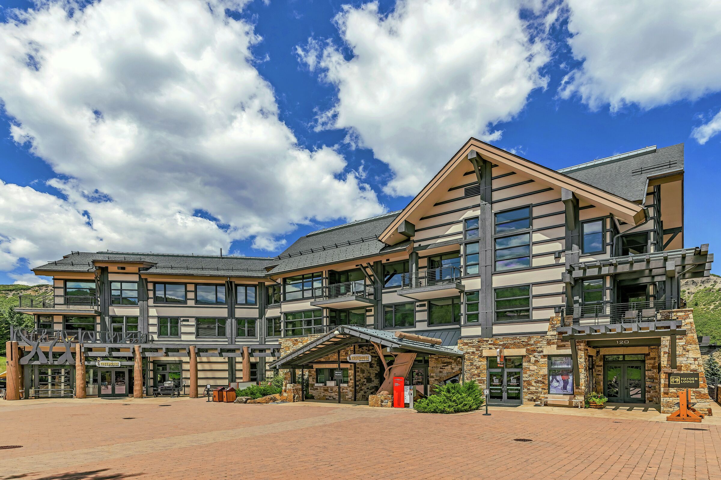 Hayden Lodge