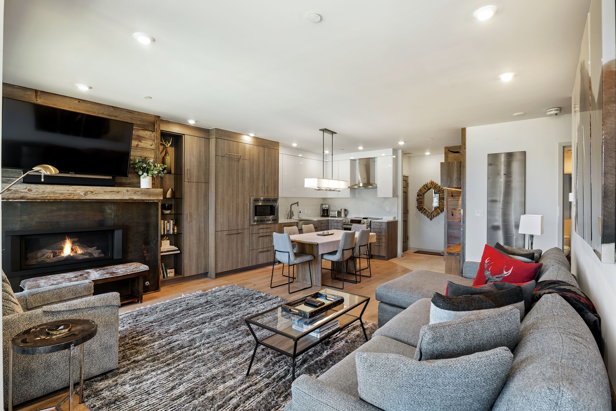 #27 - Living Area